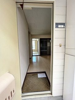 【玄関】 | アネックス | ※同建物ほかのお部屋の写真です。
