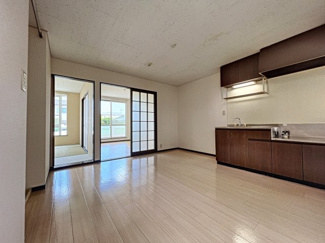 【居間・リビング】 | アネックス | ※同建物ほかのお部屋の写真です。