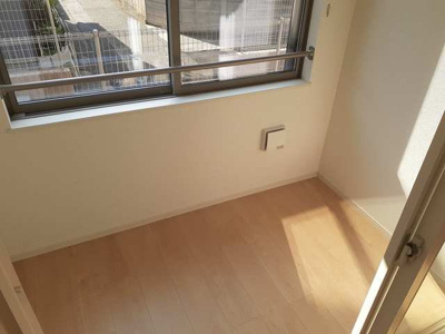 【バルコニー】 | エル　フルーリエⅡ