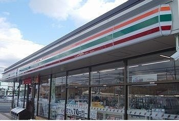 【周辺】 | エル　フルーリエⅡ | セブンイレブンまで550m