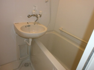 【浴室】 | レオパレス中川Ⅱ