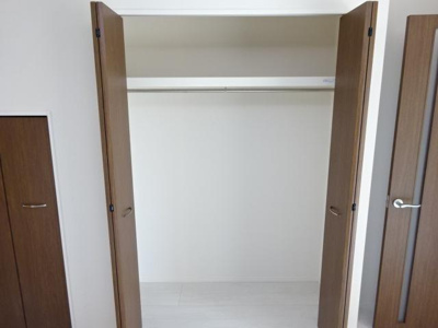 【収納】 | 別府町新野辺新築アパート | クローゼット（イメージ）