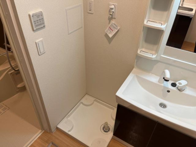 【その他】 | パストラル・ディモーラ | 室内洗濯機置場