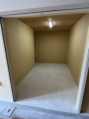 【収納】 | メゾン白鷺レンタルガレージ