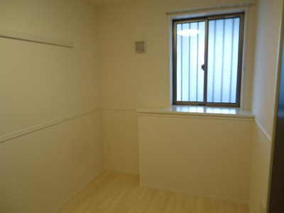 【内装】 | アルモ | 室内