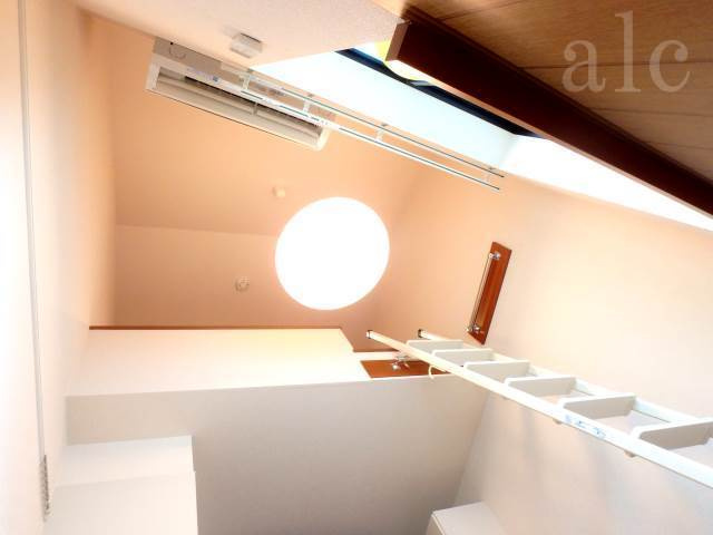 アーバンプレイス笹塚Ⅱの内装|明るい室内です