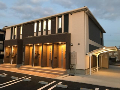 【外観】 | ディア・メゾン | 外観写真（夜）