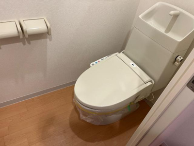 【トイレ】 | ブラウンシャトー | シャワー付トイレ