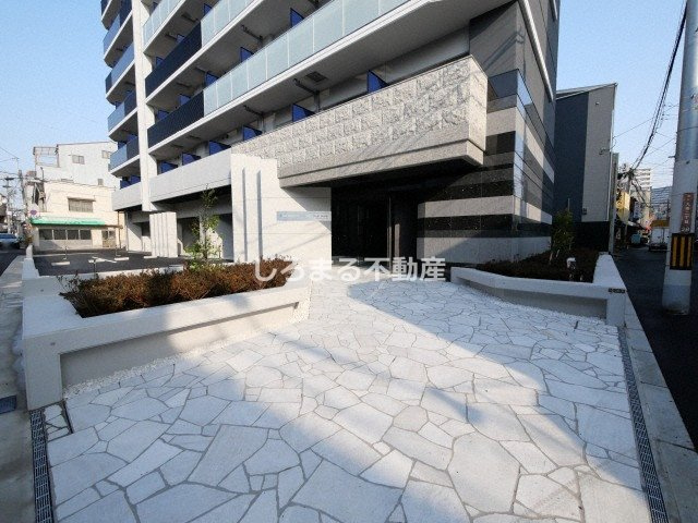 S-RESIDENCE大阪九条Northのエントランス
