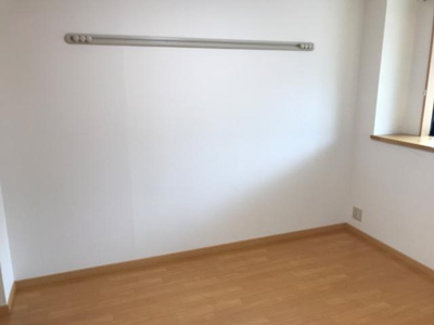 【寝室】 | ルミエール | 寝室