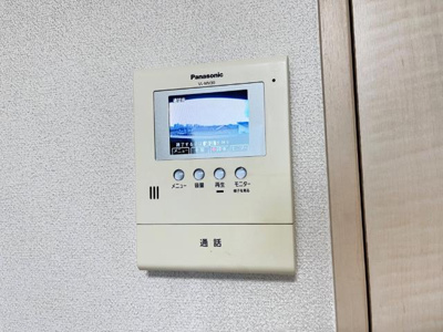 【内装】 | フェリシデーデ | カメラ付インターホン