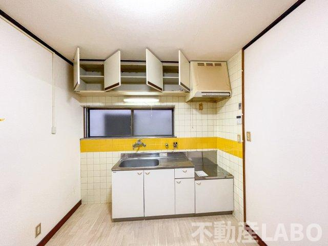 加美南5丁目貸家のキッチン