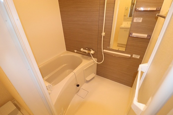 Confort uの浴室
