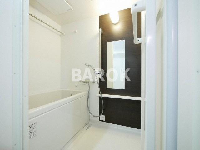 福岡市博多区美野島３丁目の賃貸マンションの浴室