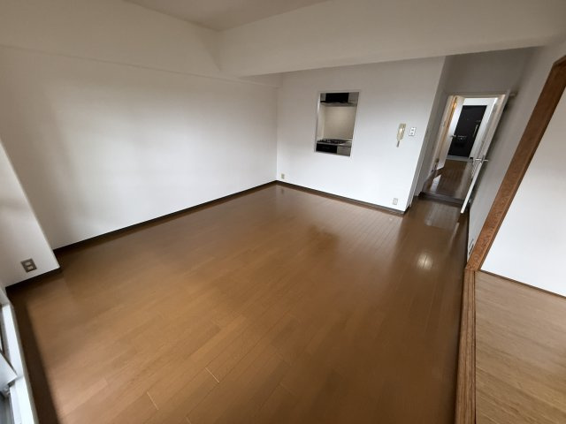 千里中央パークヒルズB棟の居間・リビング