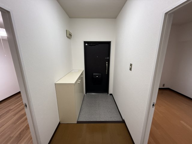 千里中央パークヒルズB棟の玄関