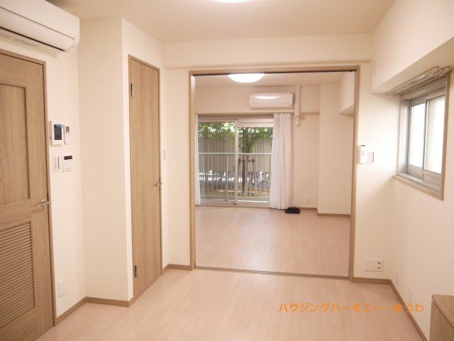 【その他共用部分】 | サニーコート滝野川 | EVホール。２基あるので忙しい朝も安心です。