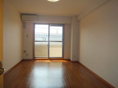 【居間・リビング】 | エスペランサ・ヤマダ