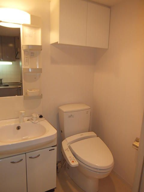 ドゥーエ西池袋のトイレ