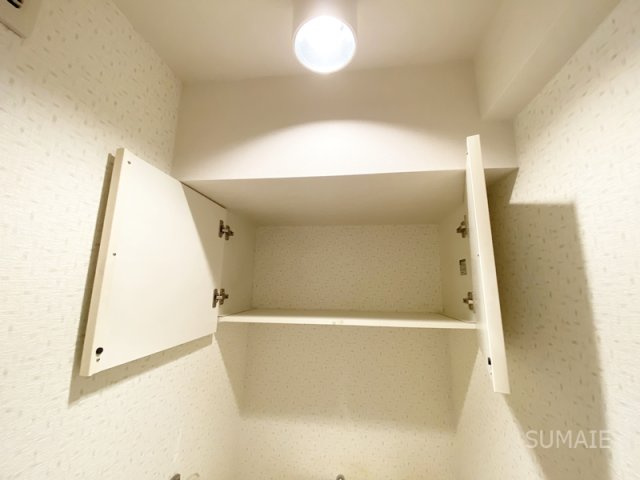 アステリ与野本町弐番館の収納|トイレの収納スペース！