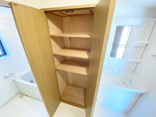 アステリ与野本町弐番館の収納|洗面所にも収納あります！