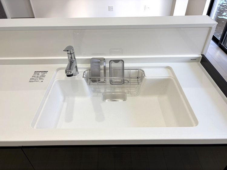 岡谷市郷田一丁目　中古住宅のキッチン