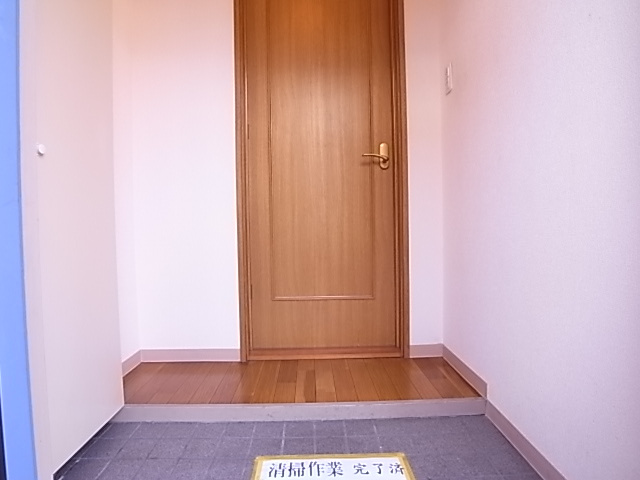 コンフォートリブの玄関