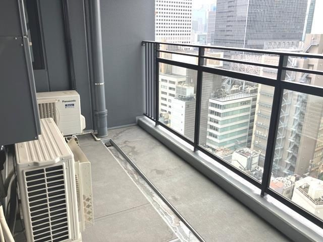 梅田ガーデンレジデンスのバルコニー