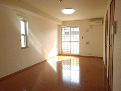 【居間・リビング】 | シーホーク | 使いやすい居間です