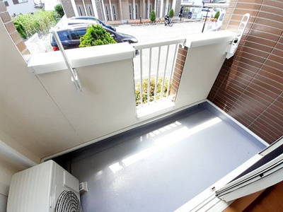 【バルコニー】 | ドゥー・ビエント弐番館 | バルコニー付きです