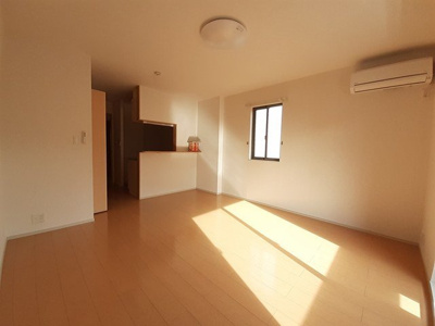 【居間・リビング】 | ドゥー・ファミーユⅡ | 使いやすいリビングです