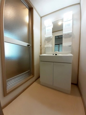 【玄関】 | 第一コーポ学苑 | ゆったりとした玄関です