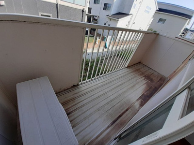 【バルコニー】 | タウンリバティー | バルコニーからの眺めを楽しみながら食事をしませんか