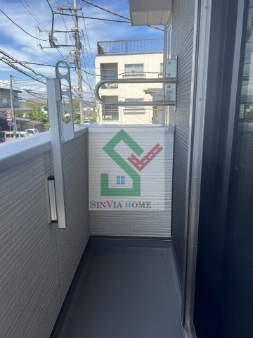 ナナラ緑町のバルコニー