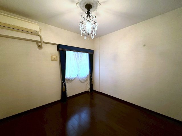 ◆琵琶湖眺望可能◆リビング広々２３帖以上の１ＬＤＫ◆ペット飼育可能◆ネバーランド大津ＧＲＡＮＢＡＹの洋室|洋室