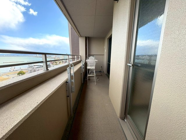 ◆琵琶湖眺望可能◆リビング広々２３帖以上の１ＬＤＫ◆ペット飼育可能◆ネバーランド大津ＧＲＡＮＢＡＹのバルコニー|バルコニー