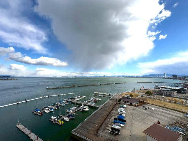 ◆琵琶湖眺望可能◆リビング広々２３帖以上の１ＬＤＫ◆ペット飼育可能◆ネバーランド大津ＧＲＡＮＢＡＹの展望|バルコニーからの眺望