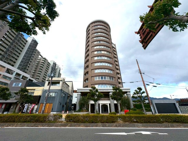 ◆琵琶湖眺望可能◆リビング広々２３帖以上の１ＬＤＫ◆ペット飼育可能◆ネバーランド大津ＧＲＡＮＢＡＹの外観|外観