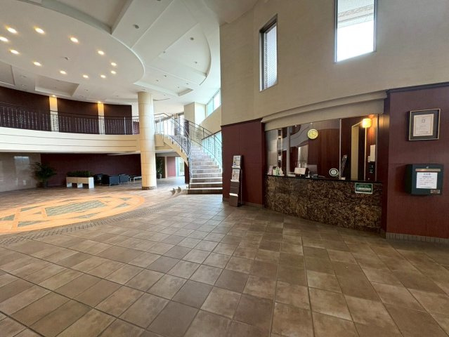 ◆琵琶湖眺望可能◆リビング広々２３帖以上の１ＬＤＫ◆ペット飼育可能◆ネバーランド大津ＧＲＡＮＢＡＹのエントランス|エントランス