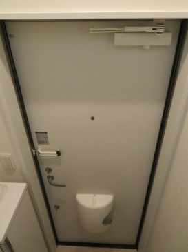 UVAS方南町の玄関