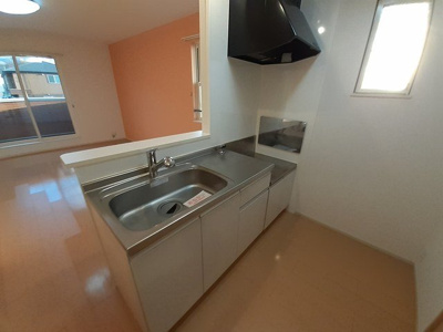 【キッチン】 | グランソレイユ弐番館 | お料理しやすいキッチンです