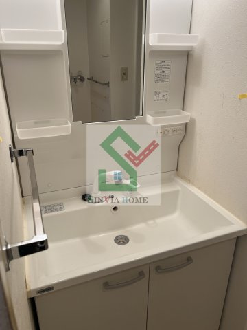 ワイズエメリールUの独立洗面台