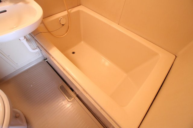 シーライフ岡田の浴室