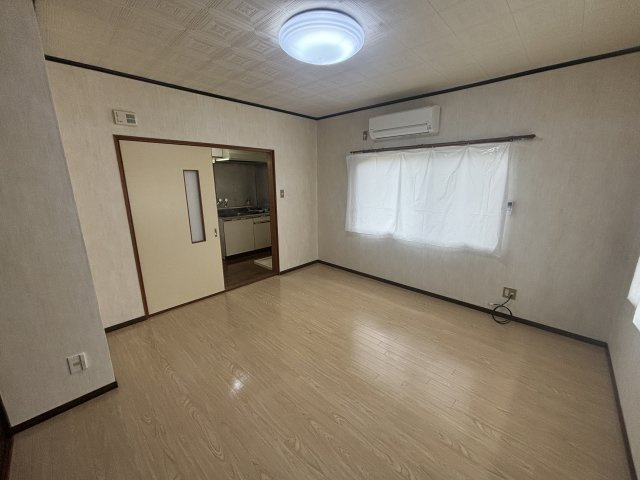 ハイツ木曽路　A