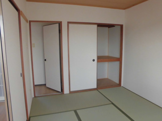 【内装】 | エステート根岸台 | 別のお部屋の写真です