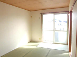 【和室】 | エステート根岸台 | 別のお部屋の写真です