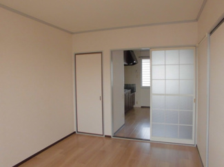 【内装】 | エステート根岸台 | 別のお部屋の写真です