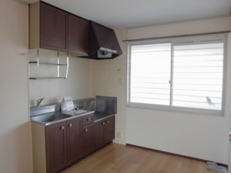 【居間・リビング】 | エステート根岸台 | 別のお部屋の写真です