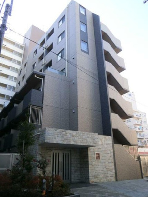 【外観】 | フュージョナル西荻窪 | 鉄筋コンクリート造のガッチリとした外観。