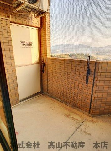 ロイヤルタワー文教の杜のバルコニー